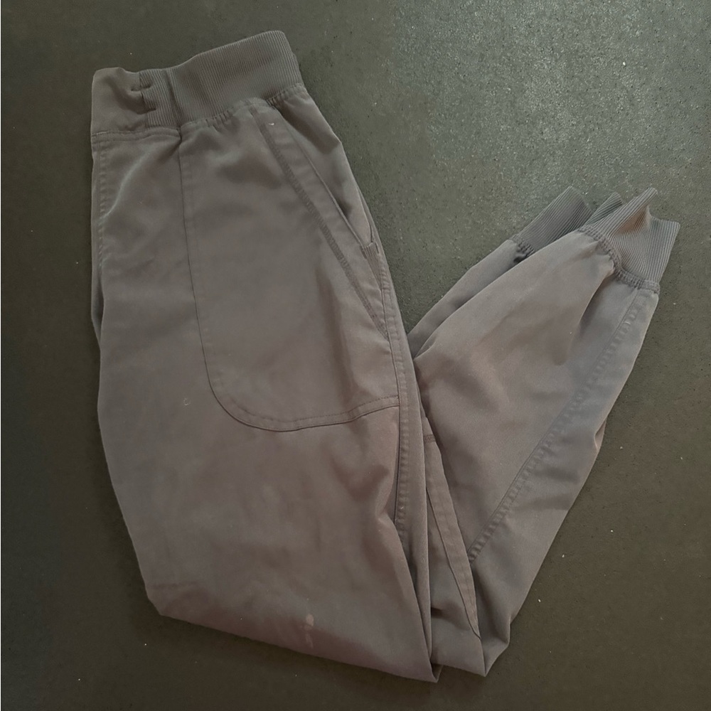 Med Couture Women’s Charcoal Jogger Pants